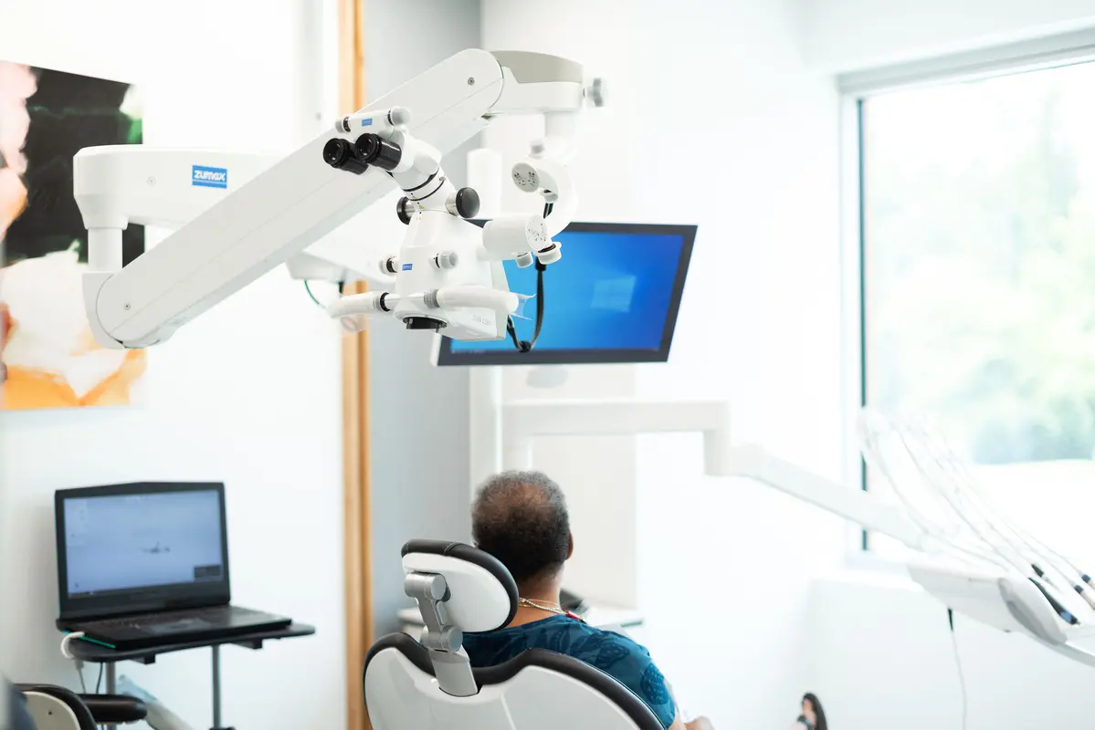 ZUMAX surgical microscope