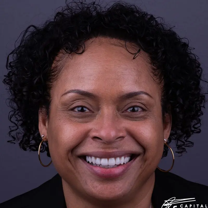 Patient portrait after porcelain veneer treatment
